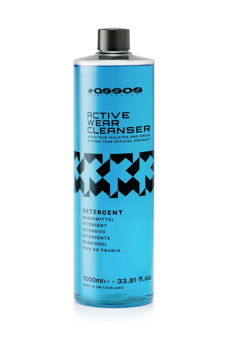 Active Wear Cleaner 1L