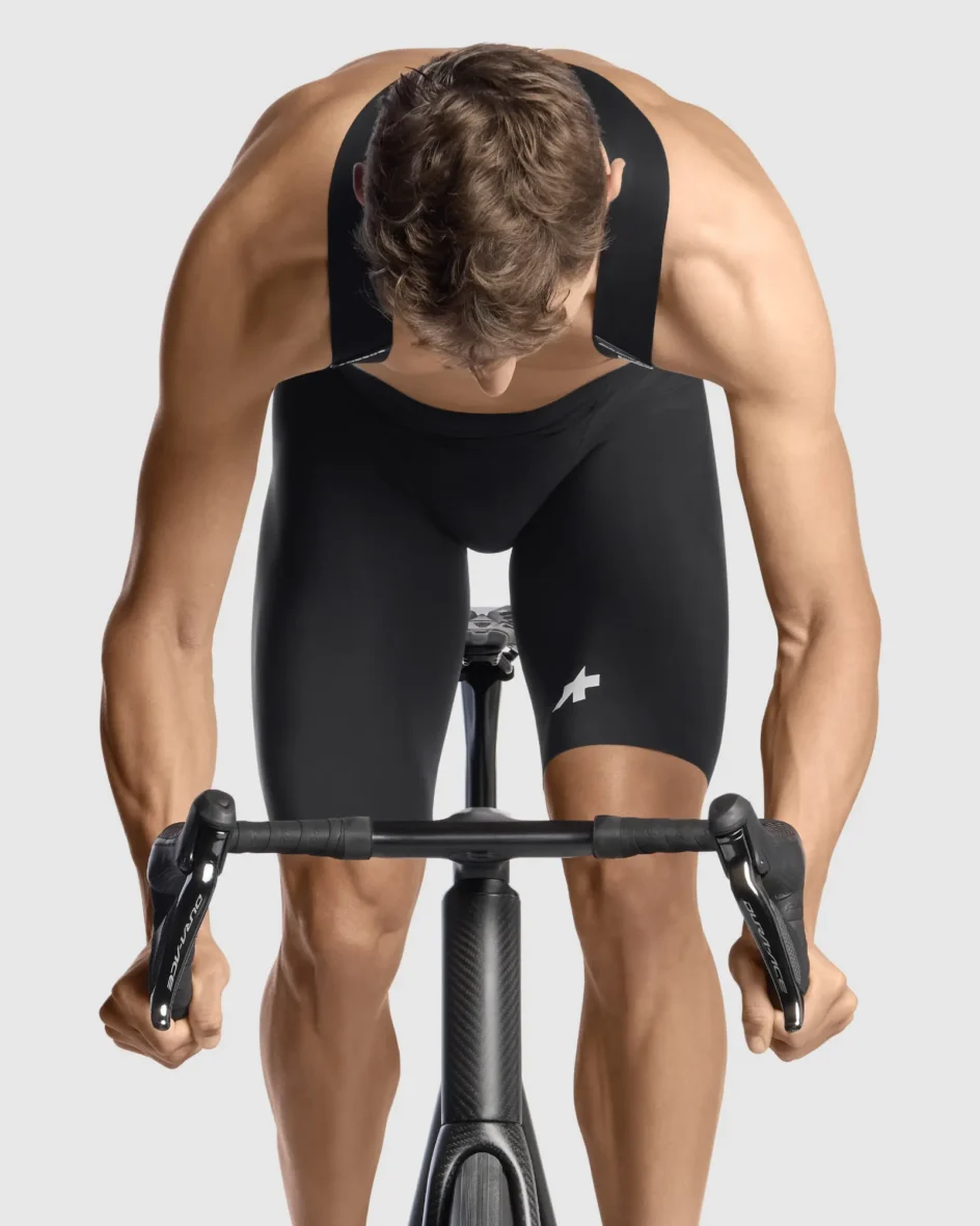 Assos equipe r voor