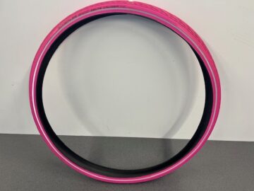 band roze 3